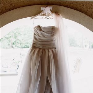 Vera Wang Sterling Wedding Dress